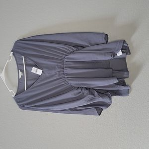 NWT American Eagle Gray Blue Flowy Bellsleeve V Neck Blouse